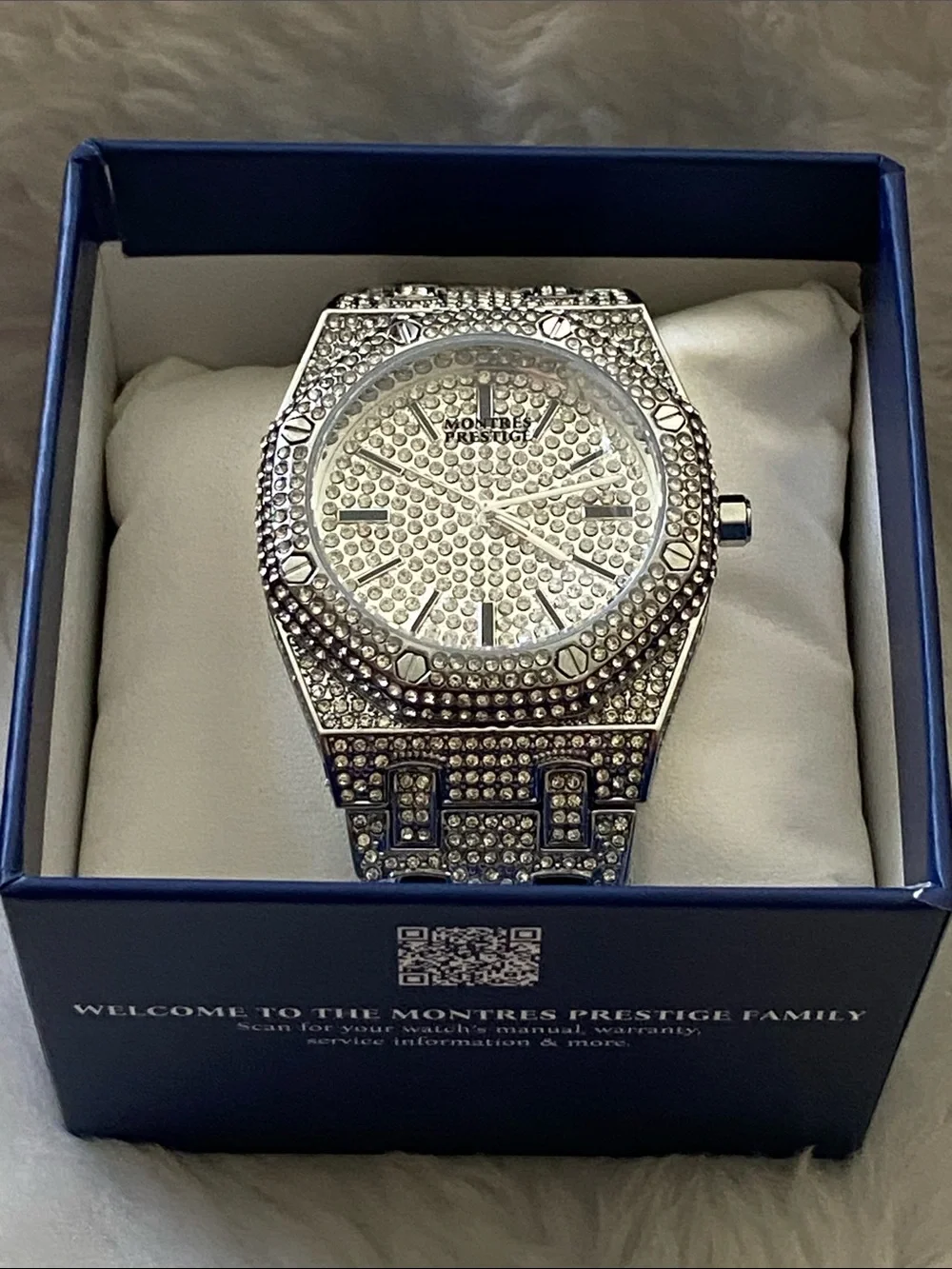 Silver NEW Men’s Invicta Montres Prestige 42mm Crystal Watch